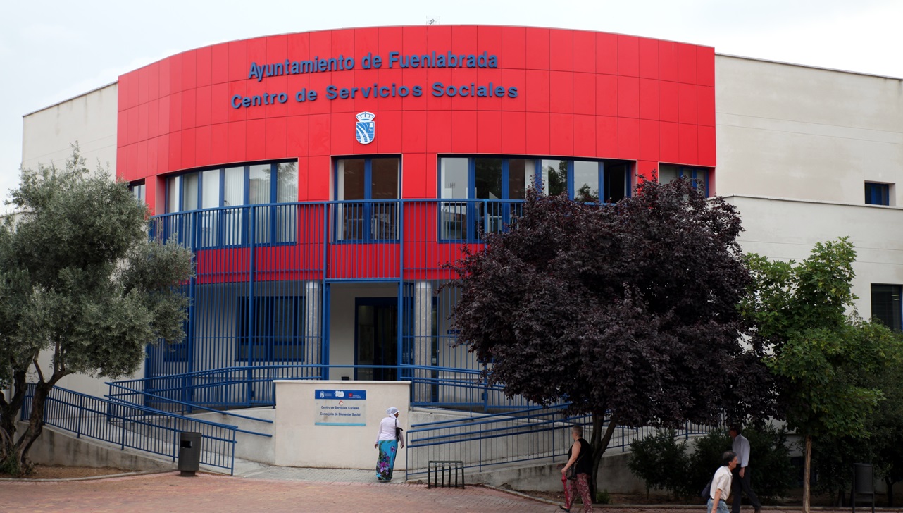 FACHADA CENTRO SERVICIOS SOCIALES